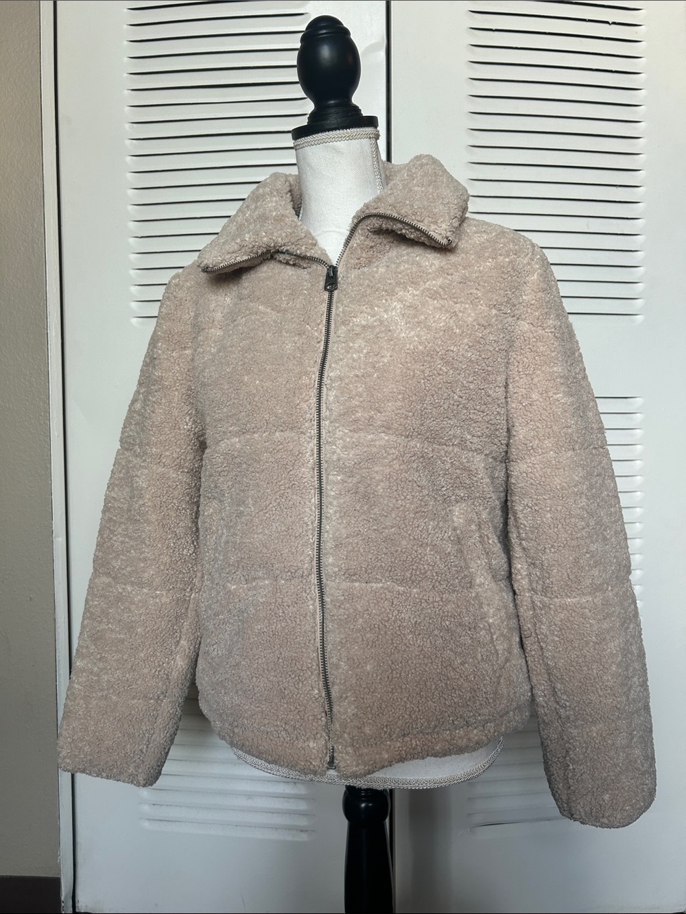 Lucky Brand Plush Teddy Zip-Up Jacket in Taupe